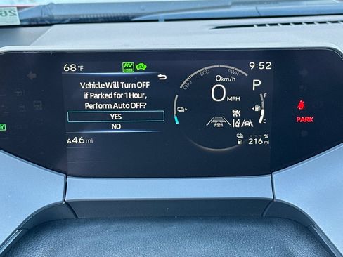 New 2026 Toyota Prius Plug-In Hybrid FWD image 29