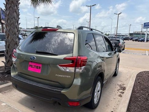 Used 2020 Subaru Forester w/ Alloy Wheel Package AWD/4WD image 18