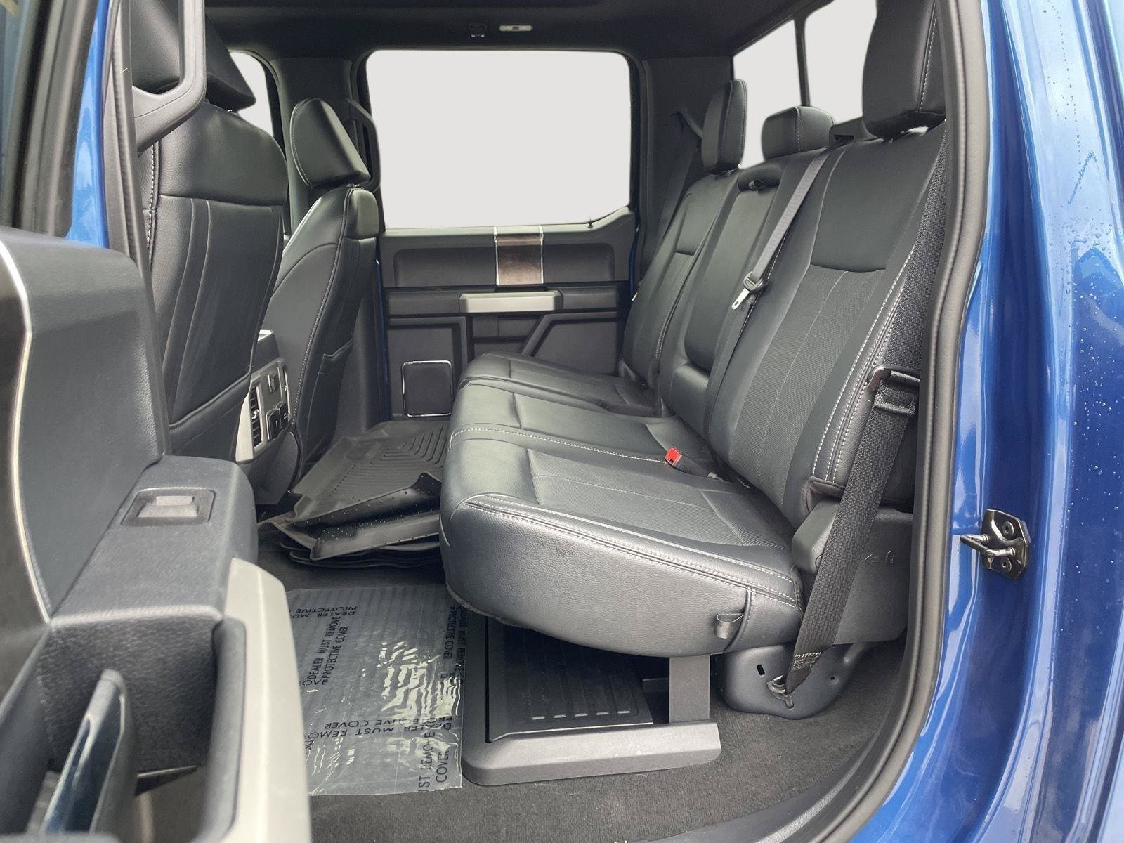 Used 2022 Ford F250 Lariat w/ Lariat Value Package AWD/4WD image 5
