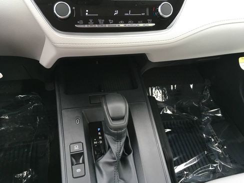 Certified 2026 Toyota Corolla Cross L AWD/4WD image 16