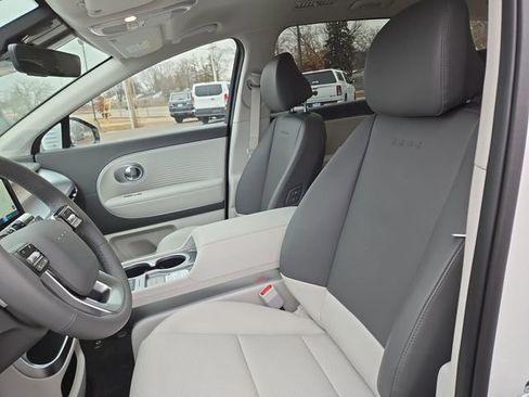 New 2026 Hyundai Ioniq 9 SEL image 27