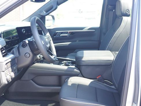 New 2026 Chevrolet Tahoe Premier w/ Sun And Tow Package AWD/4WD image 25