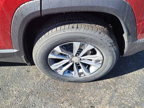 New 2026 Chevrolet Equinox LT w/ Safety and Technology Package FWD image 8