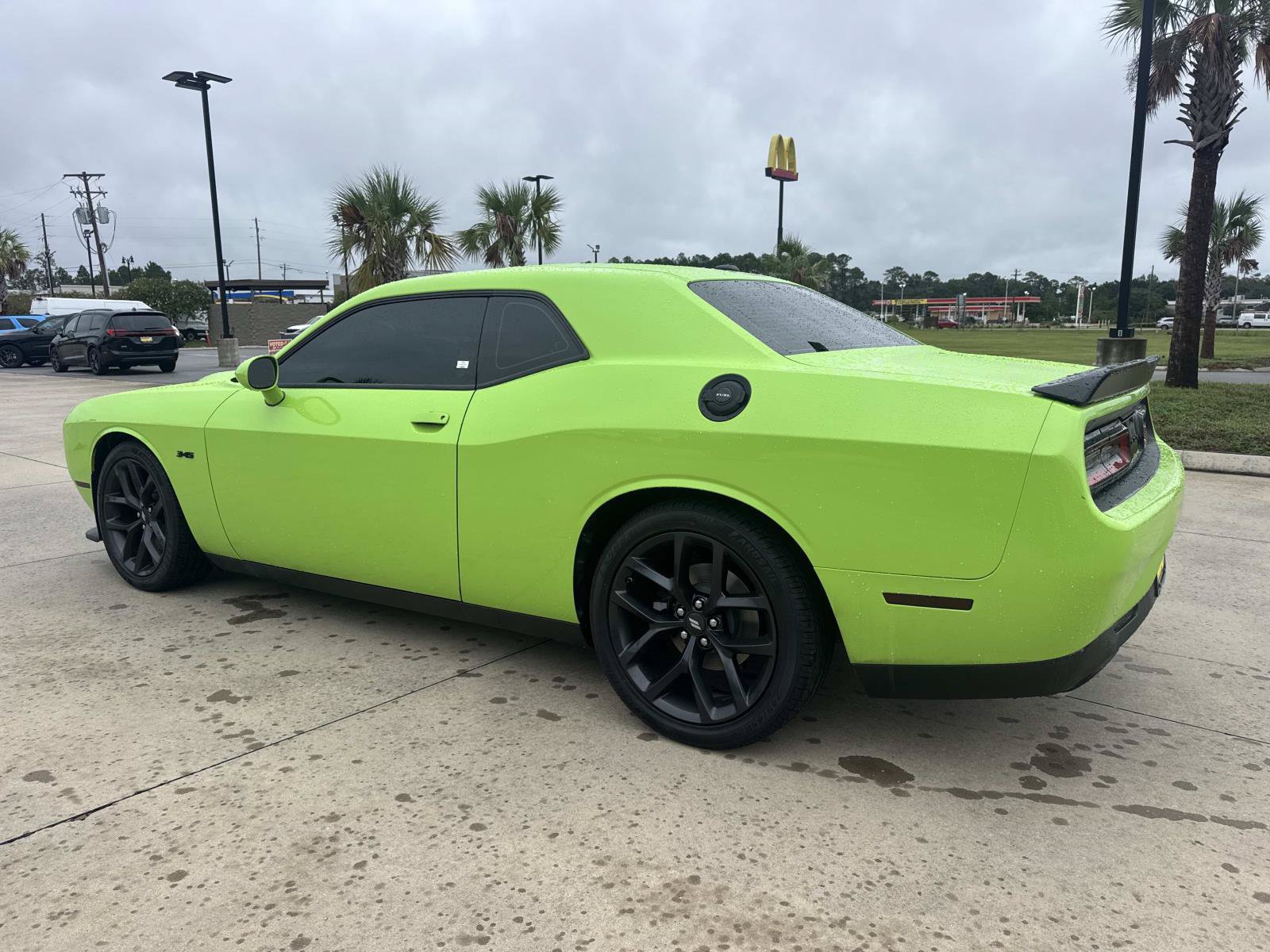Used 2023 Dodge Challenger R/T w/ Blacktop Package RWD image 5