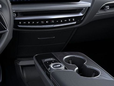 New 2026 Cadillac Lyriq V image 23