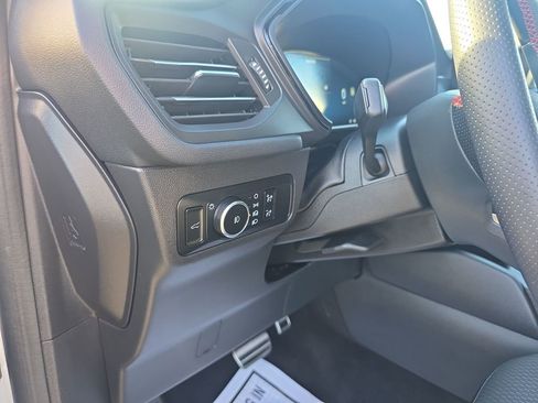 Certified 2023 Ford Escape ST-Line Elite AWD/4WD image 20