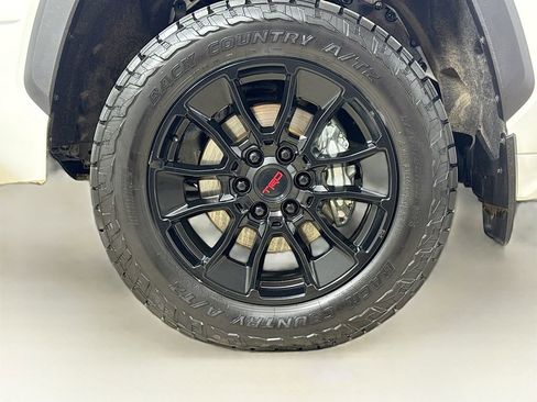 Used 2024 Toyota Tundra Limited w/ TRD Off-Road Package AWD/4WD image 25