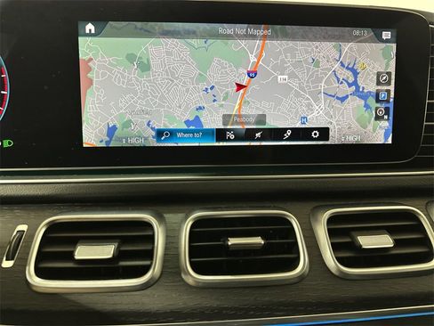 Used 2023 Mercedes-Benz GLS 450 4MATIC image 22