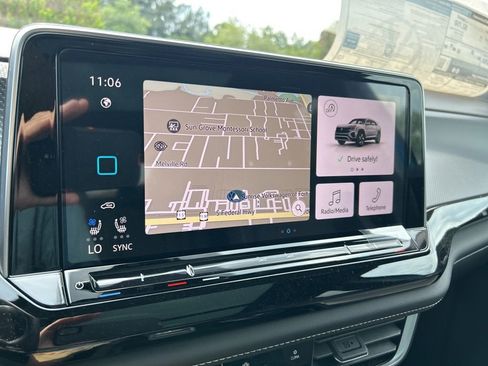 New 2026 Volkswagen Atlas Cross Sport SEL AWD/4WD image 35