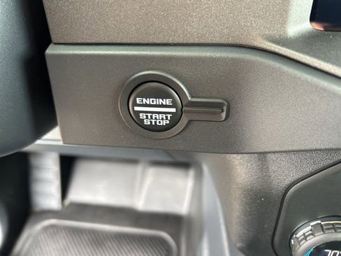 New 2026 Ford Bronco Badlands image 21