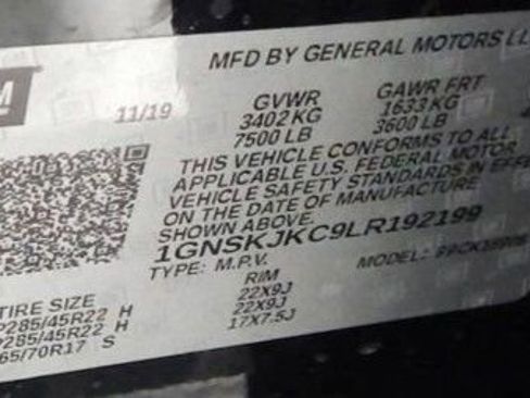 Used 2020 Chevrolet Suburban Premier image 14