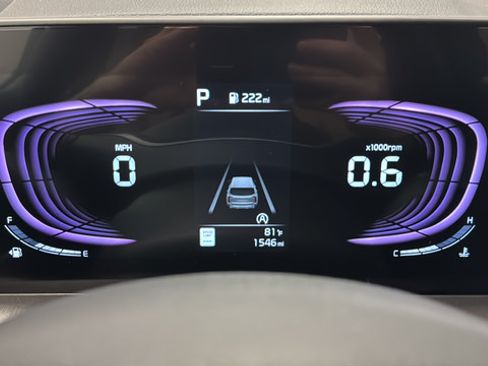 Used 2025 Kia Telluride S AWD/4WD image 16