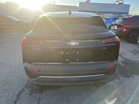 New 2025 Chevrolet Blazer EV LT AWD/4WD image 4