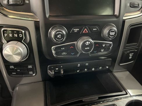 Used 2015 RAM 1500 Sport w/ Convenience Group AWD/4WD image 16
