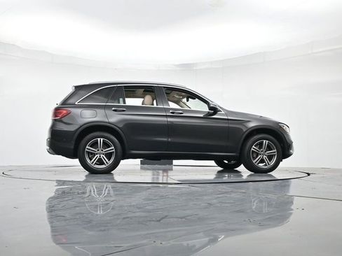 Used 2021 Mercedes-Benz GLC 300 4MATIC image 31