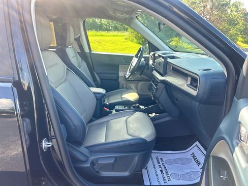 Used 2025 Ford Maverick Lariat w/ 4K Tow Package AWD/4WD image 14