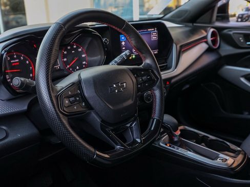 Used 2024 Chevrolet Trax RS w/ Driver Confidence Package image 14