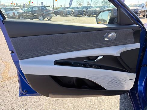 New 2026 Hyundai Elantra Limited image 10