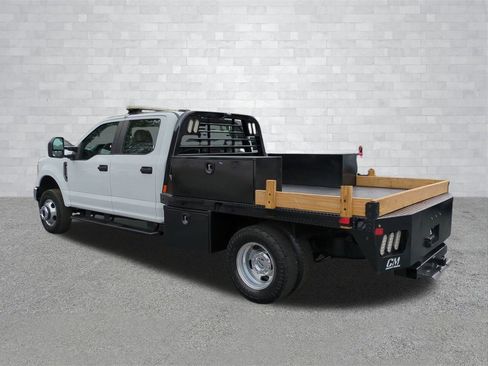 Used 2021 Ford F350 XL w/ Power Equipment Group image 6