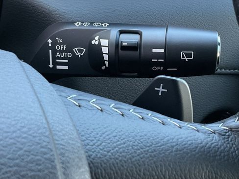 New 2026 Nissan Armada SL image 34