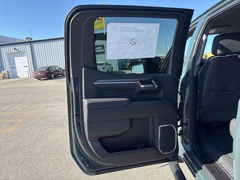 New 2026 Chevrolet Silverado 1500 LT Trail Boss w/ LT Trail Boss Premium Package image 36