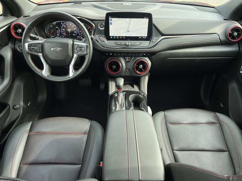 Used 2023 Chevrolet Blazer RS image 3