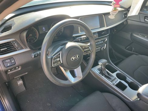 Used 2020 Kia Optima LX image 8