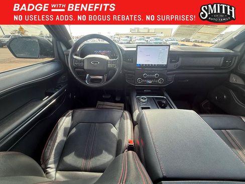 Used 2022 Ford Expedition Max Limited RWD image 10