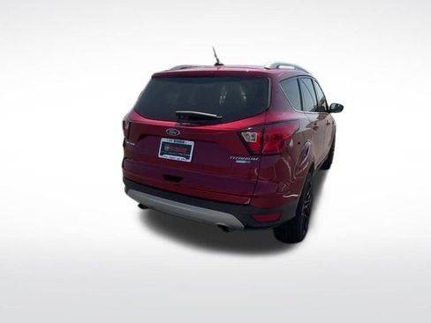 Used 2019 Ford Escape Titanium image 35