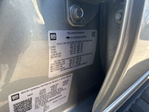 Used 2024 GMC Sierra 1500 AT4X image 51