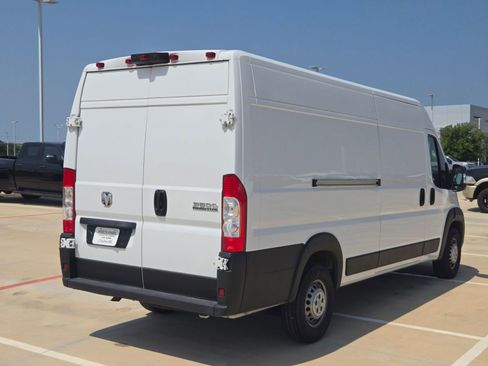 Used 2025 RAM ProMaster 3500 w/ Convenience Group FWD image 3