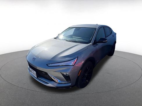 Used 2025 Buick Envista Sport Touring image 4