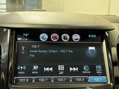 Used 2018 Chevrolet Cruze Premier FWD image 19