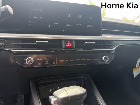 New 2026 Kia K5 LXS FWD image 15