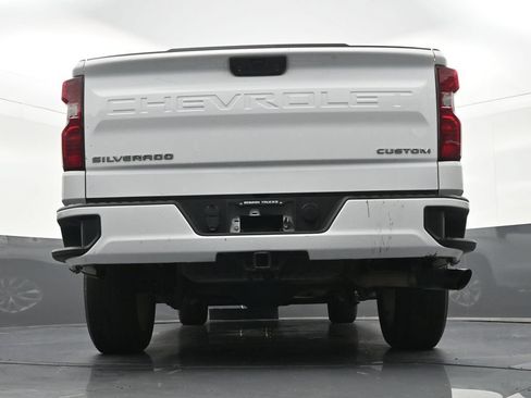 Used 2022 Chevrolet Silverado 1500 Custom RWD image 26