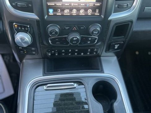 Used 2016 RAM 1500 Limited image 11