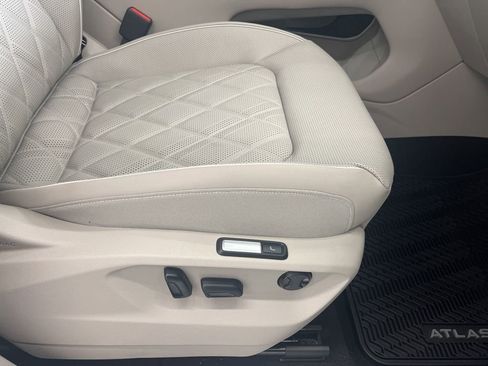 New 2026 Volkswagen Atlas SEL Premium R-Line AWD/4WD image 40