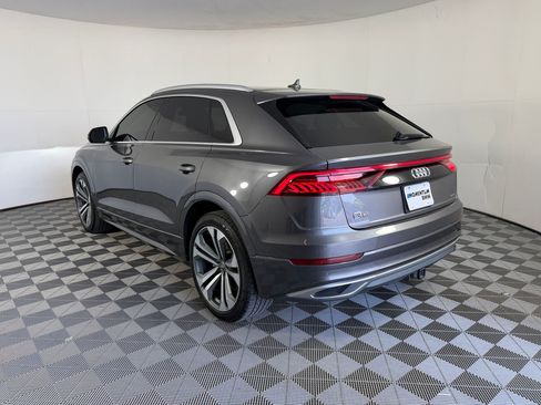 Used 2019 Audi Q8 Prestige AWD/4WD image 3
