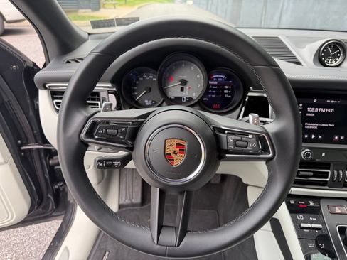 Certified 2026 Porsche Macan S AWD/4WD image 23