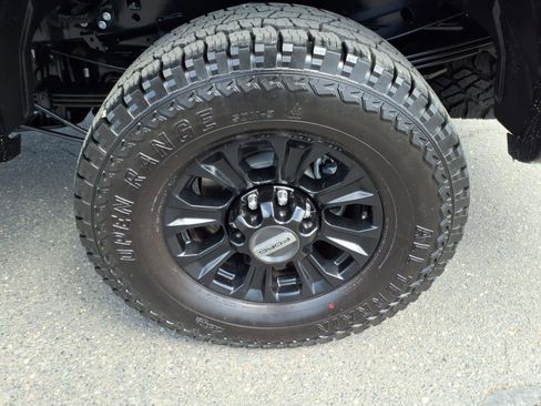 Used 2020 Ford F250 Lariat image 10