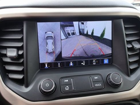 Used 2023 GMC Acadia Denali w/ Black Diamond Edition AWD/4WD image 25