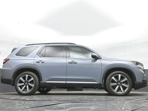 Used 2023 Honda Pilot Touring image 53