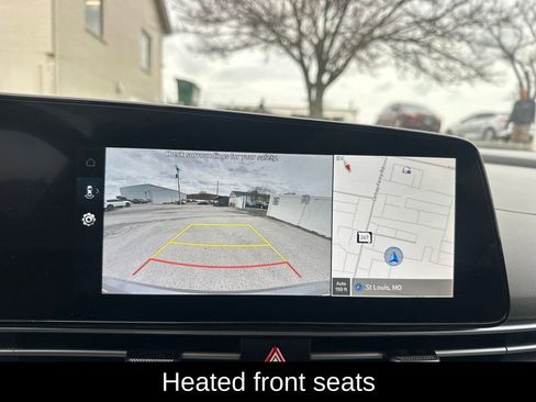 Used 2025 Hyundai Elantra SEL FWD image 18