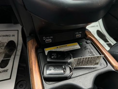 Used 2022 Honda CR-V Touring image 23