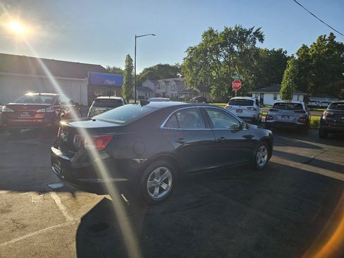 Used 2015 Chevrolet Malibu LS FWD image 12