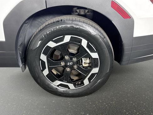 Used 2024 Hyundai Santa Fe SE image 29