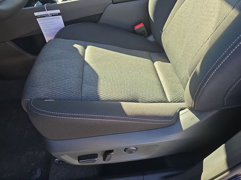 New 2026 Nissan Rogue SV image 33