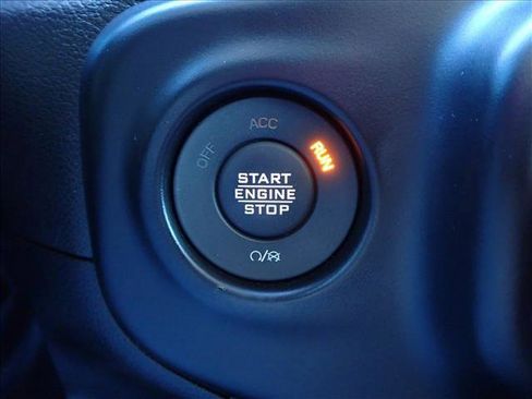 Used 2023 Jeep Wrangler Sahara w/ Cold Weather Group image 22