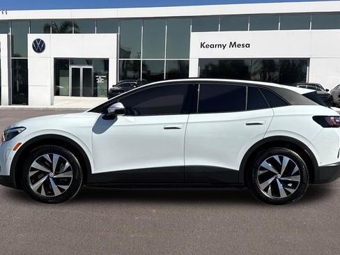 Used 2023 Volkswagen ID.4 2WD image 7