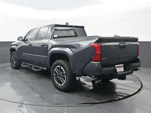 Used 2024 Toyota Tacoma TRD Sport RWD image 3